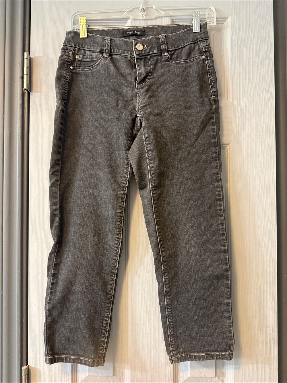 White House Black Market Classic Black Women's Jeans Capri-size XS